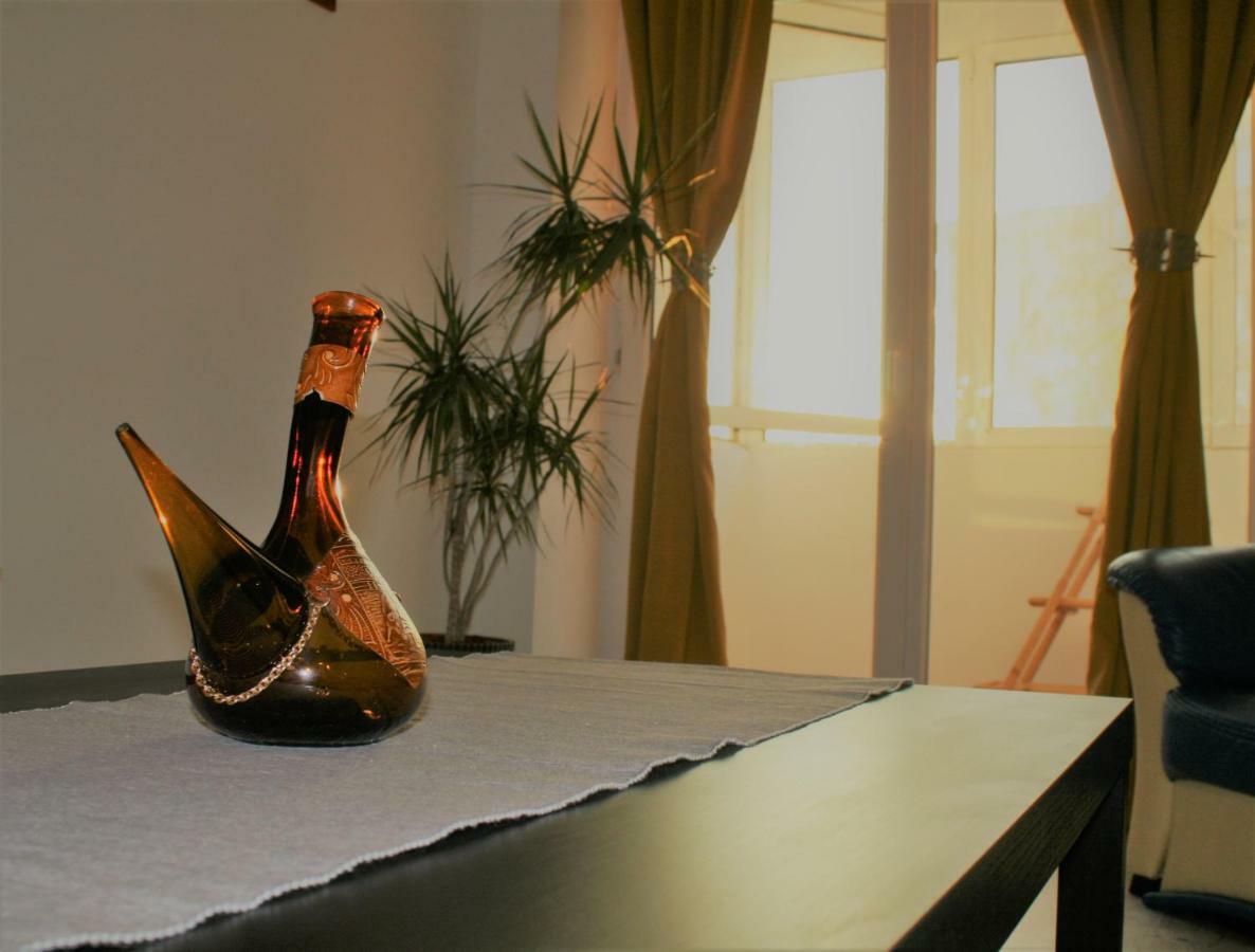 Casa Peterfi - Apartment With 3 Bedrooms And Spacious Living Room Târgu-Mureş Εξωτερικό φωτογραφία