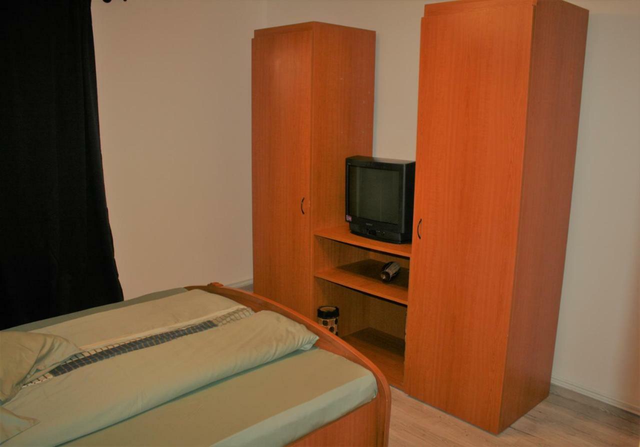 Casa Peterfi - Apartment With 3 Bedrooms And Spacious Living Room Târgu-Mureş Εξωτερικό φωτογραφία