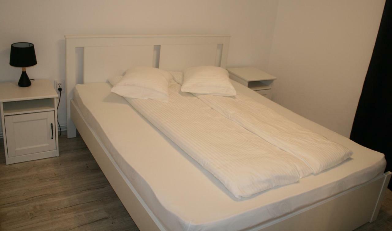 Casa Peterfi - Apartment With 3 Bedrooms And Spacious Living Room Târgu-Mureş Εξωτερικό φωτογραφία